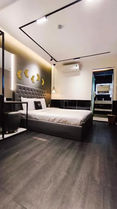 Superior Double Room — M&H Lux Hotel